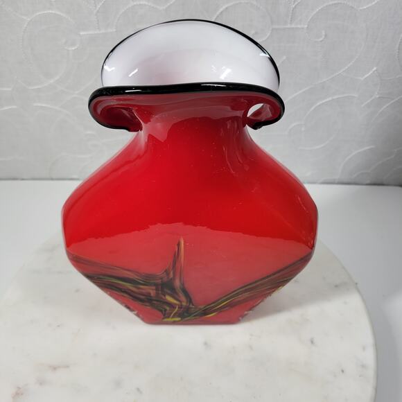 Vintage Hand Blown Art Glass Vase 10"‎ Red Abstract Swirl Flared Rim - Picture 6 of 13